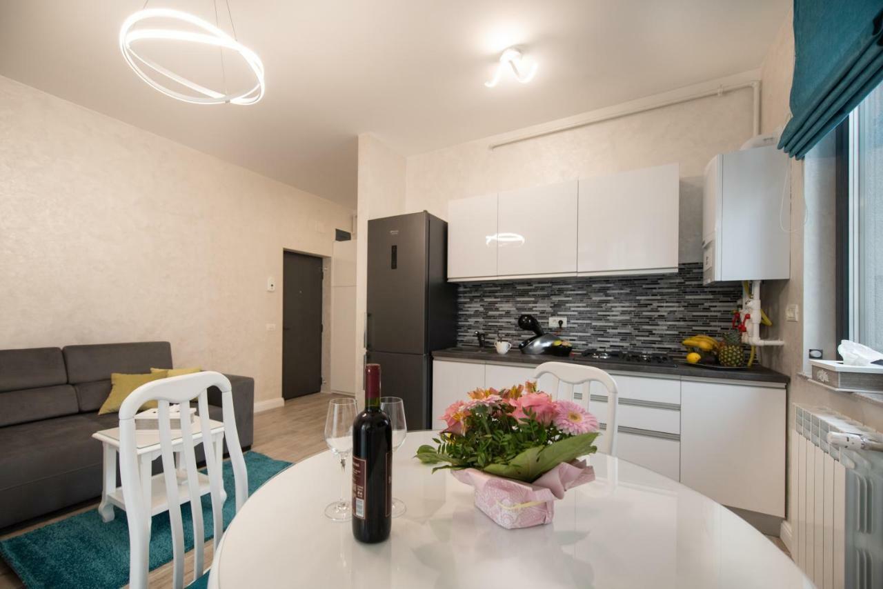 Luxury Apartment By The Sea Mamaia Exteriör bild