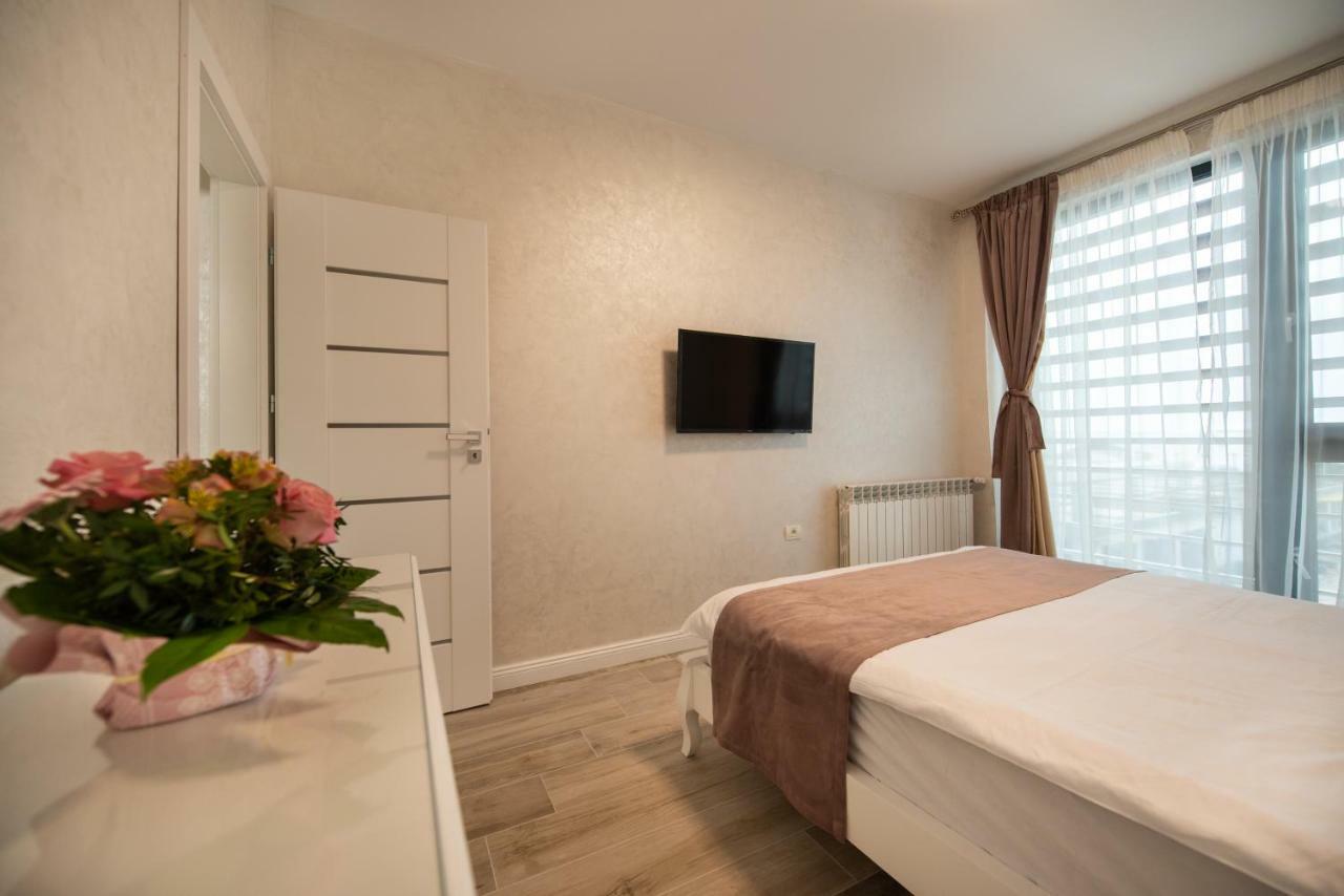 Luxury Apartment By The Sea Mamaia Exteriör bild